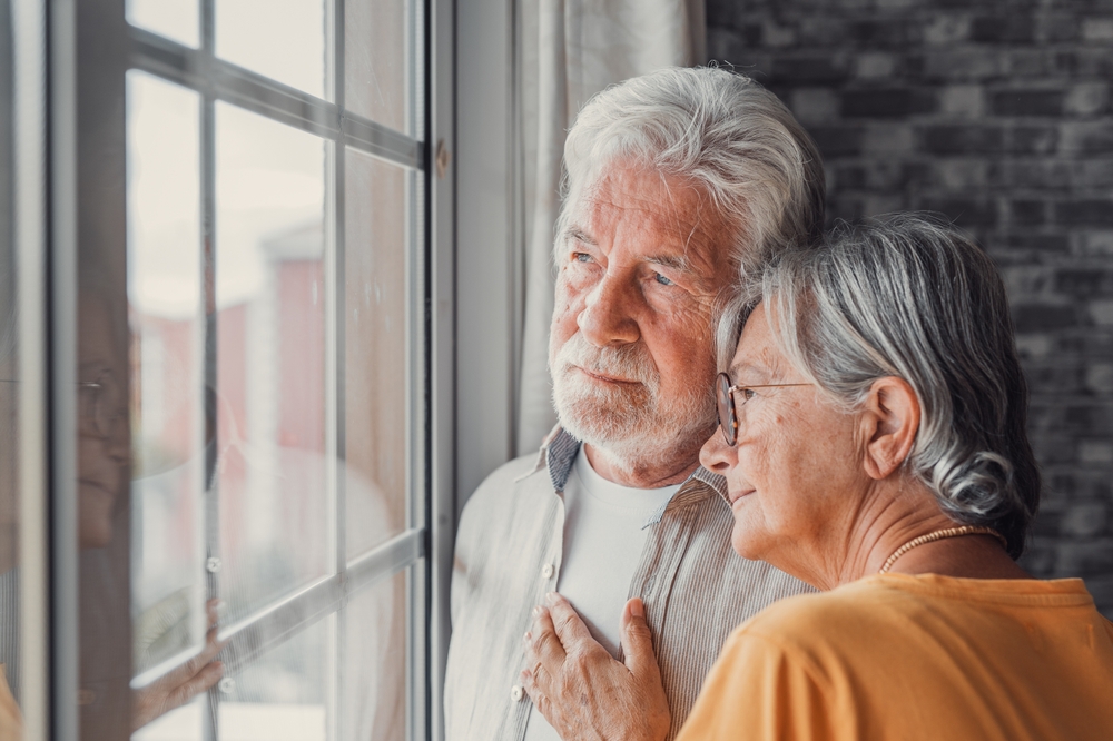 Pensive,Elderly,Mature,Senior,Man,In,Eyeglasses,Looking,In,Distance