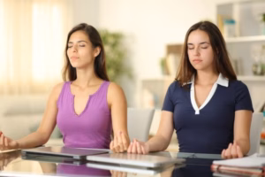 supporting-young-people-in-balancing-school-stress-and-mental-well-being-750x501