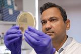 kiran-patil-in-lab-t