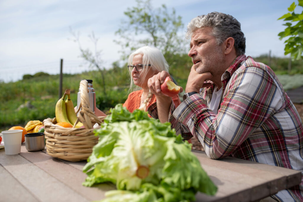 appetite-loss-older-adults-common-causes-hidden-health-risks-what-do-474583