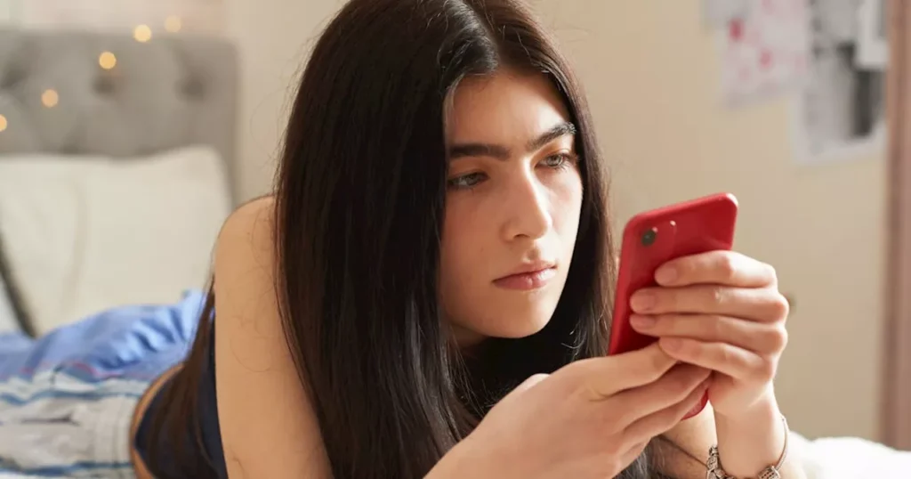 what-are-ipad-kids-turning-into-as-teens-teachers-85093970